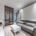 Near Subang Airport Dk Impian Studio Room 1-2Pax